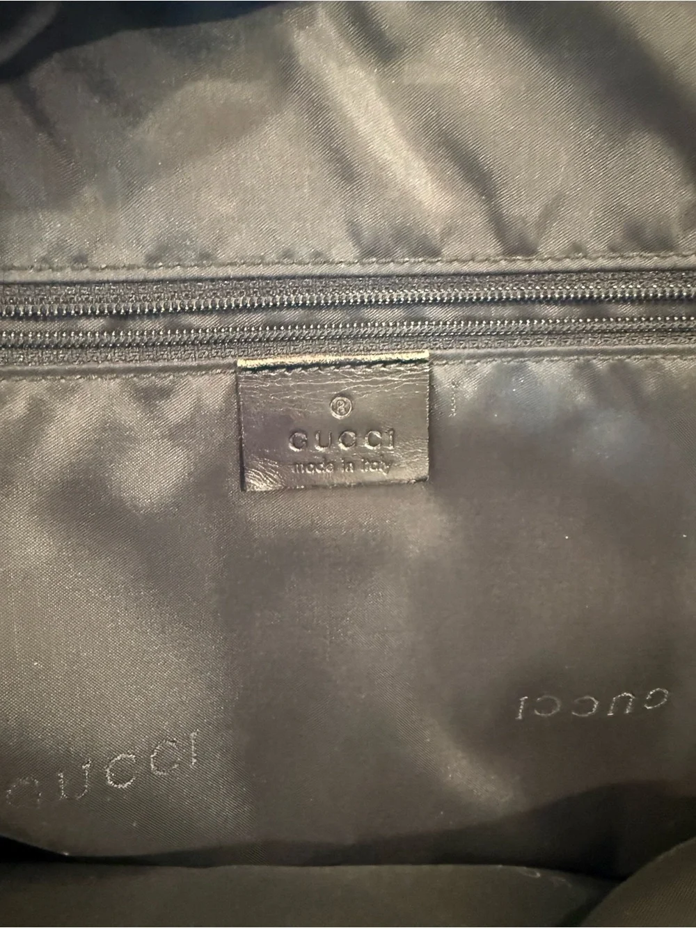 Gucci Black Nylon Men’s Duffel Bag Interior with Branded Patch